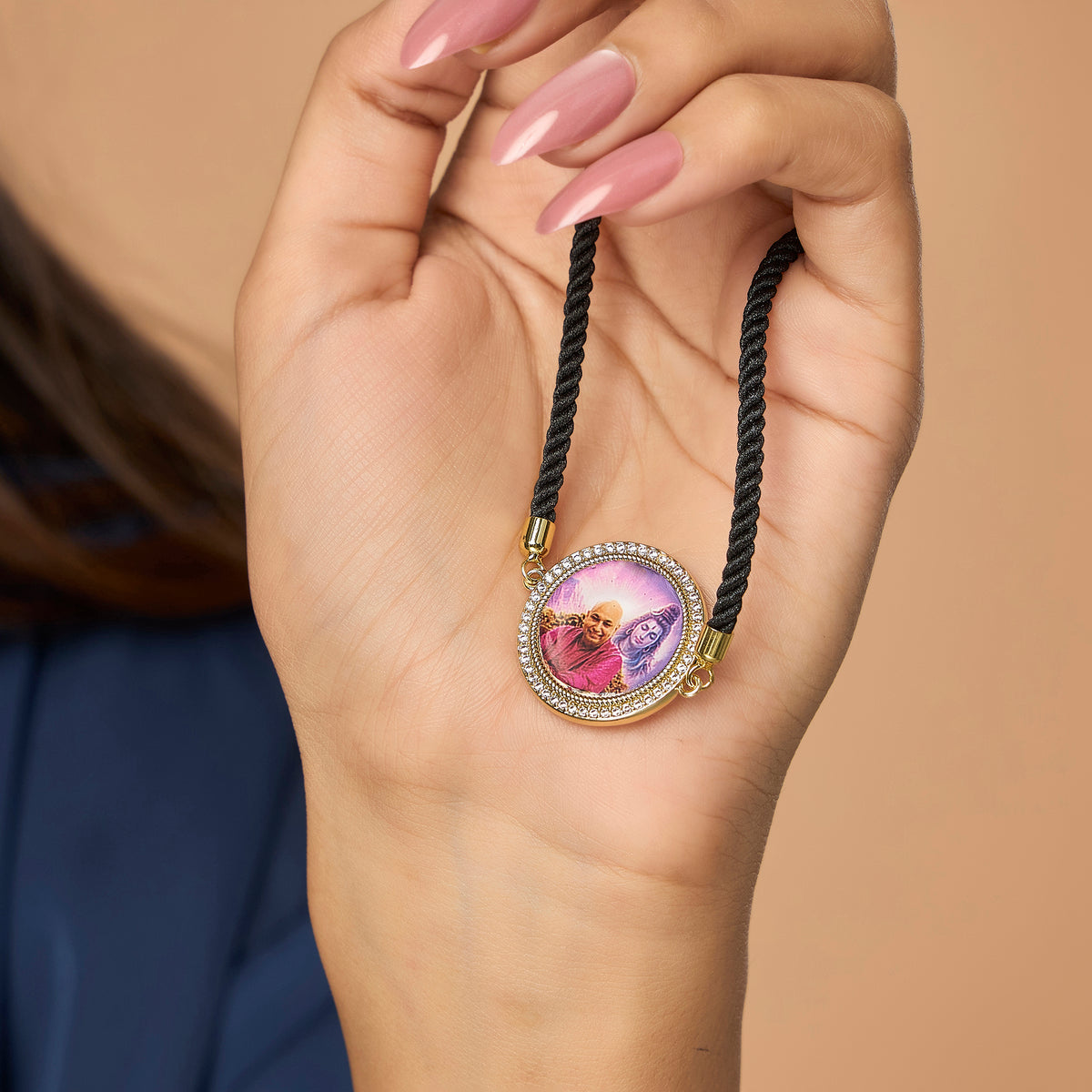 Oversized Guruji Swaroop Black Rope Bracelet- Pink