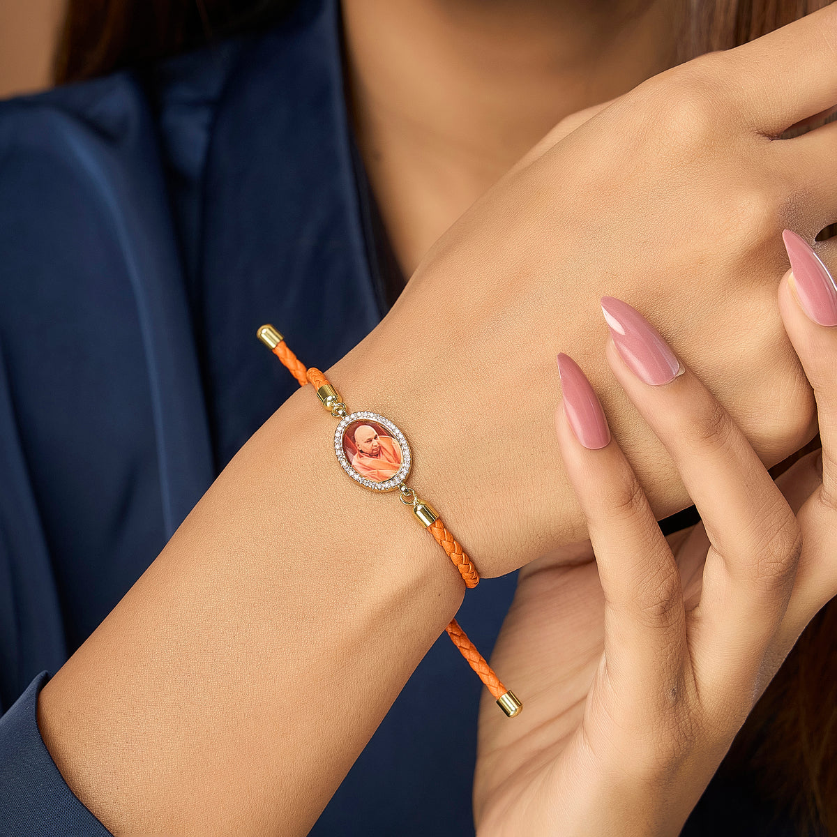 Guruji Swaroop Orange Rope Bracelet- Orange