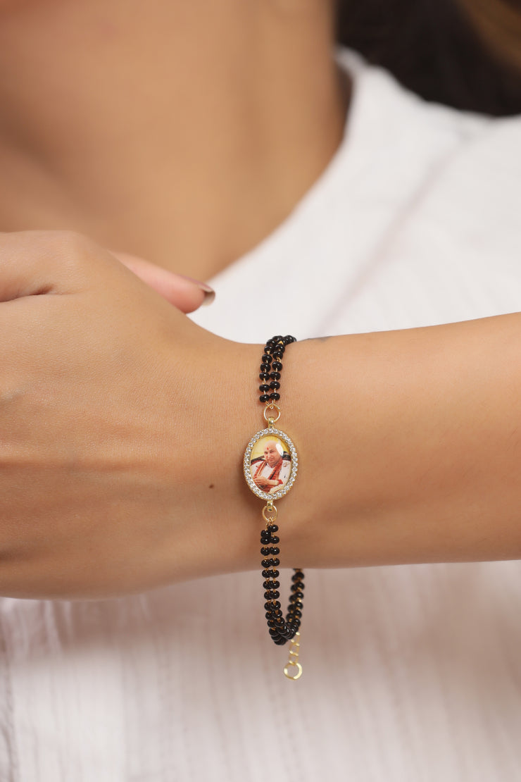 Jai Guruji Swaroop Black Bead Bracelet- option 2