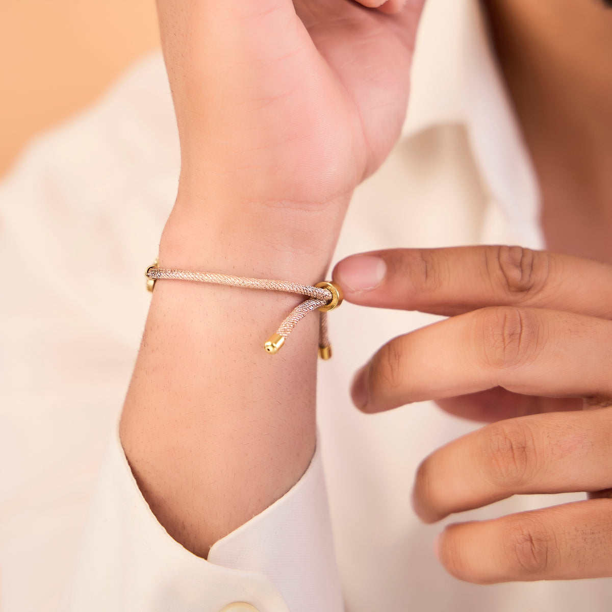 Guruji Swaroop Zari Thread Bracelet- Rose