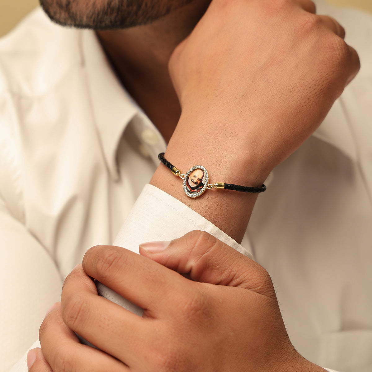 Neem Karoli Baba Black Leather Rope Bracelet- Unisex