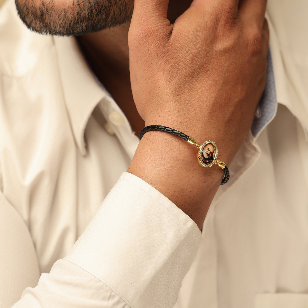 Neem Karoli Baba Black Leather Rope Bracelet- Unisex