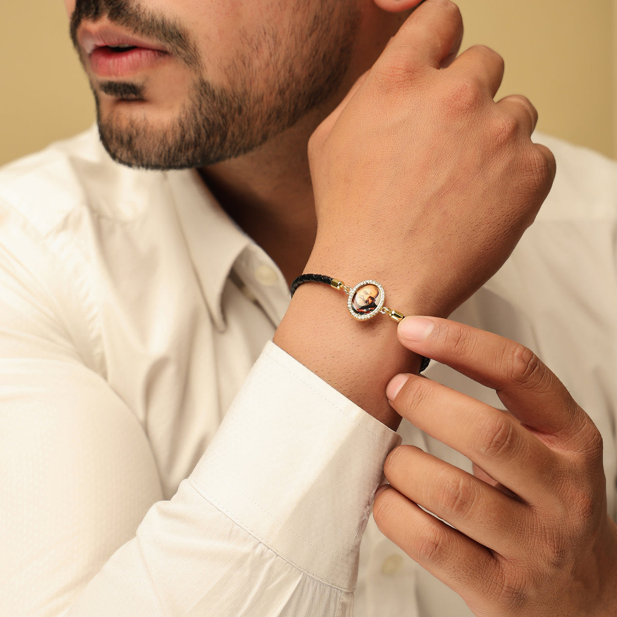 Neem Karoli Baba Black Leather Rope Bracelet- Unisex