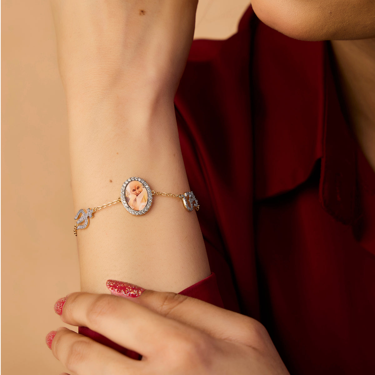 Guruji Swaroop Trishul Om Bracelet