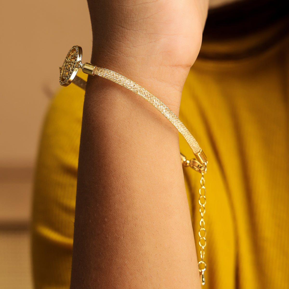 Ek Onkar Diamond Filled Rope Bracelet- Gold