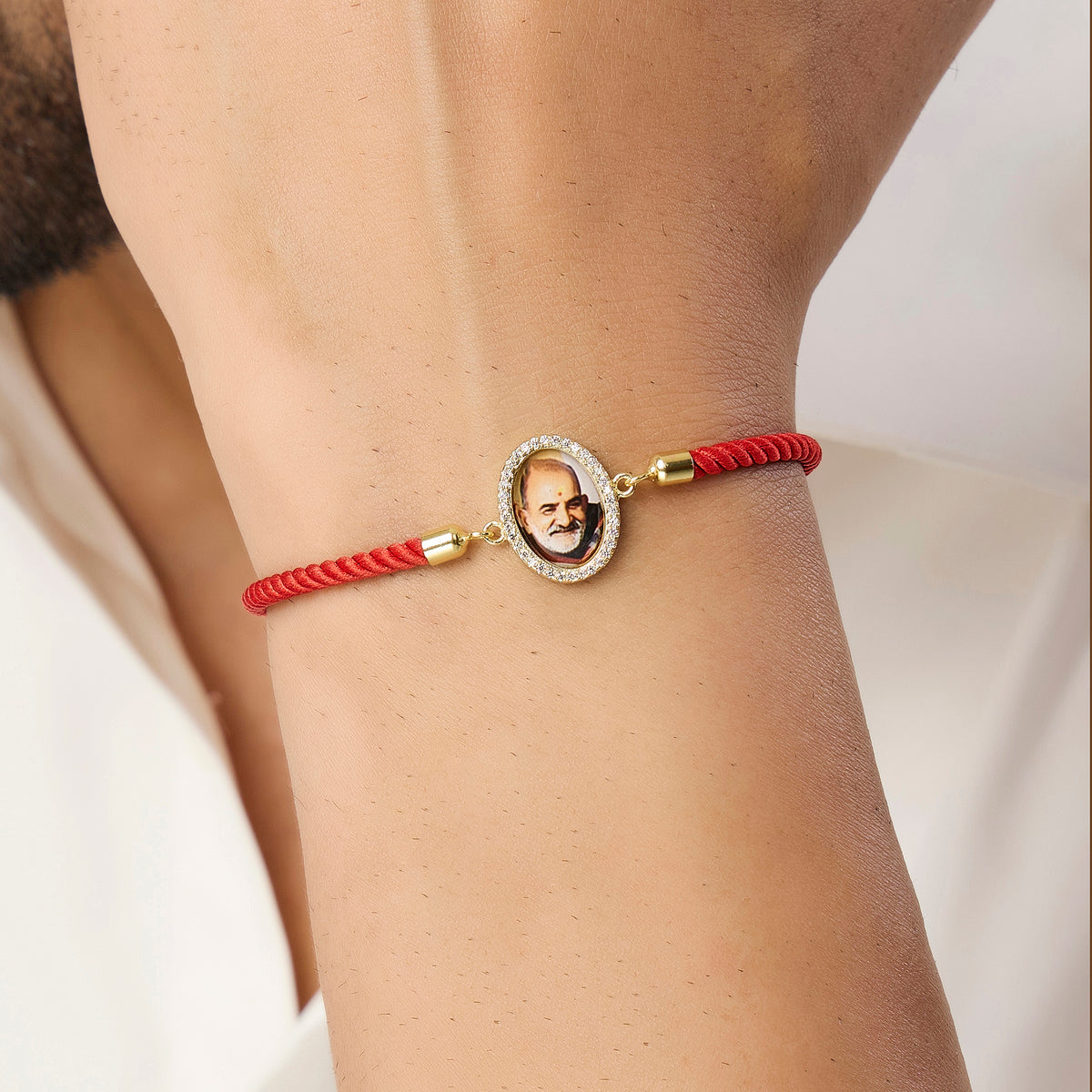 Men's Neem Karoli Baba Red Rope Bracelet