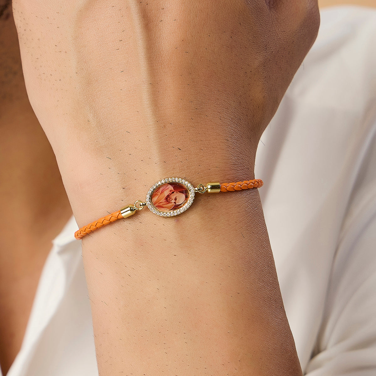 Men's Guruji Swaroop Orange Rope Bracelet- Orange