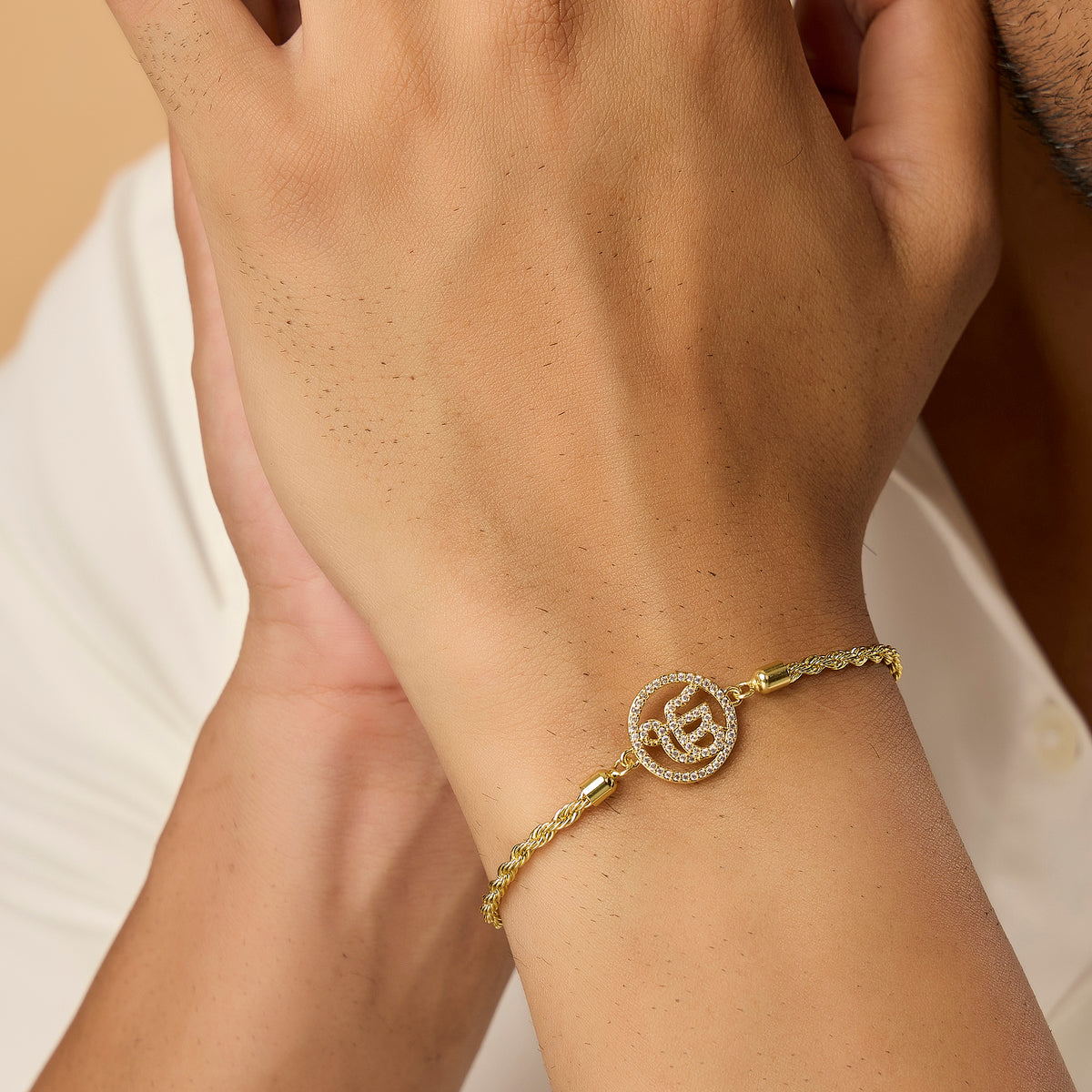 Men's Ek Onkar Gold Twisted Chain Bracelet