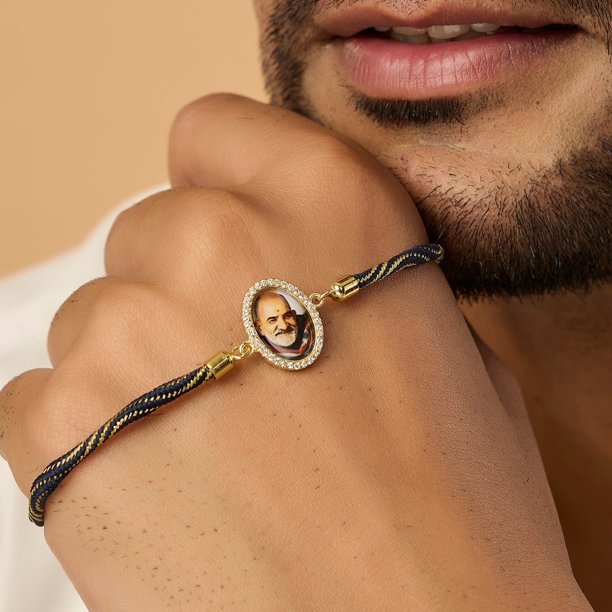 Men's Neem Karoli Baba Blue and Gold Zari Thread Rope Bracelet