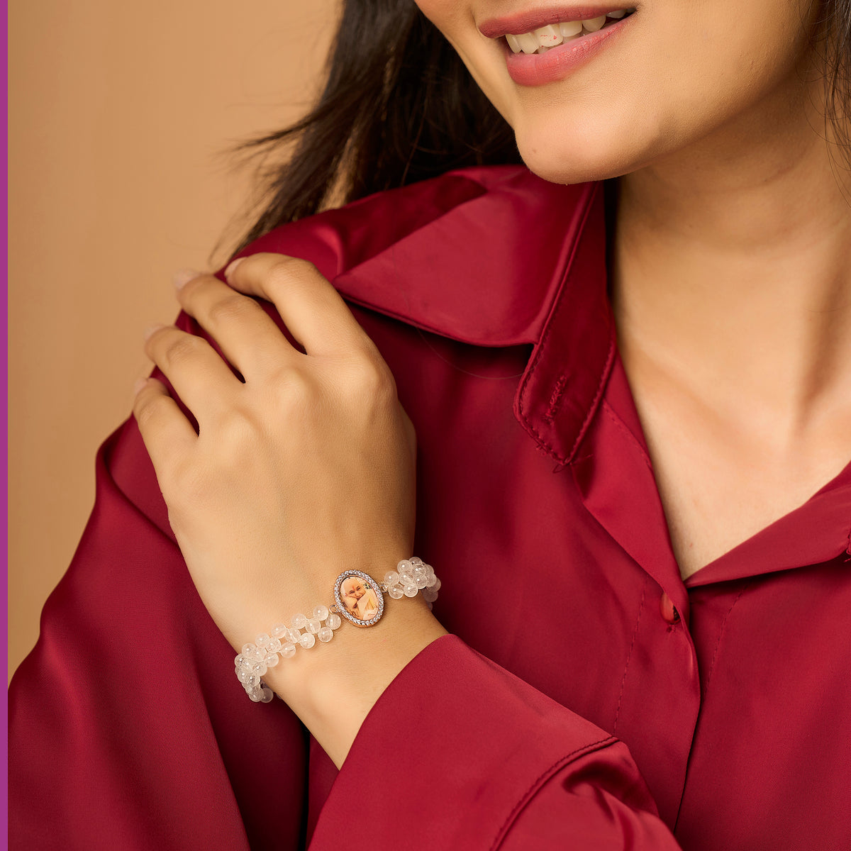 Guruji White Crystal Bead Bracelet