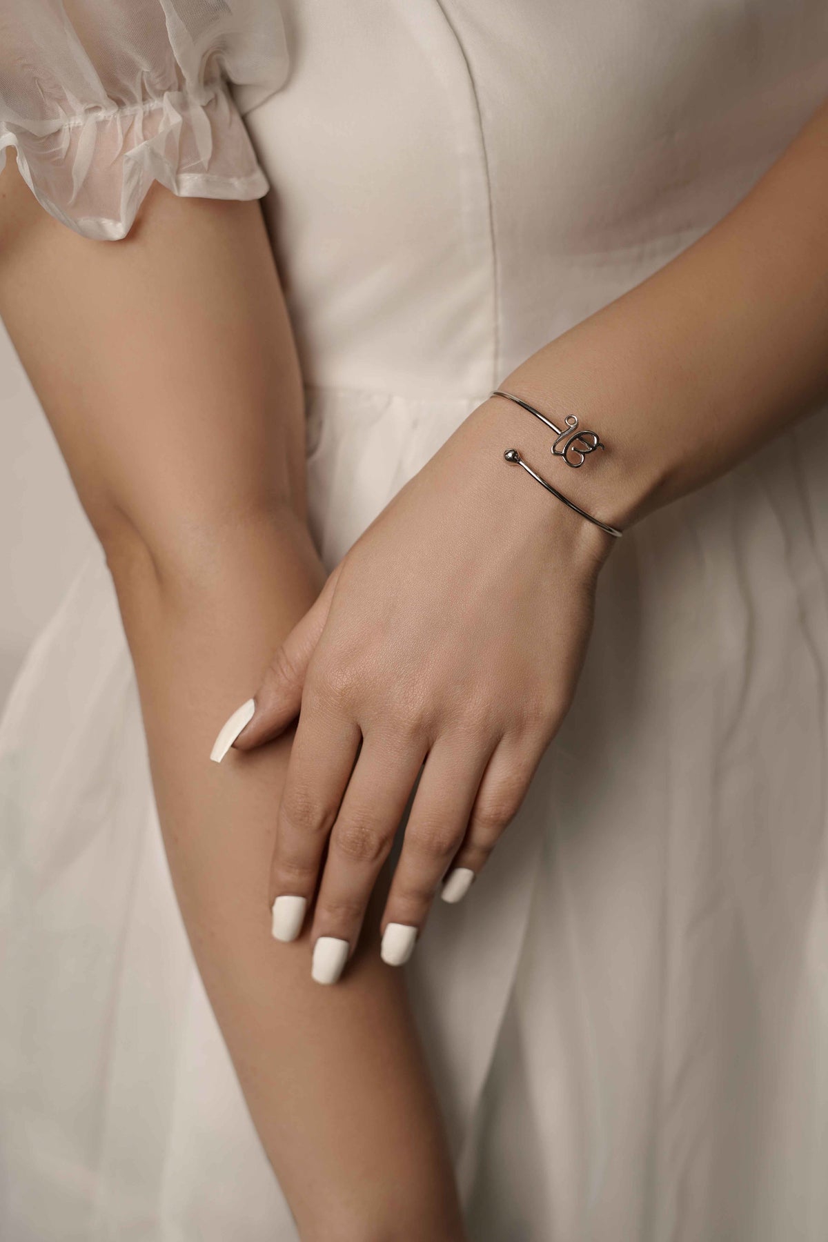 Pure Silver Ek Onkar Ball Bracelet- Silver Finish