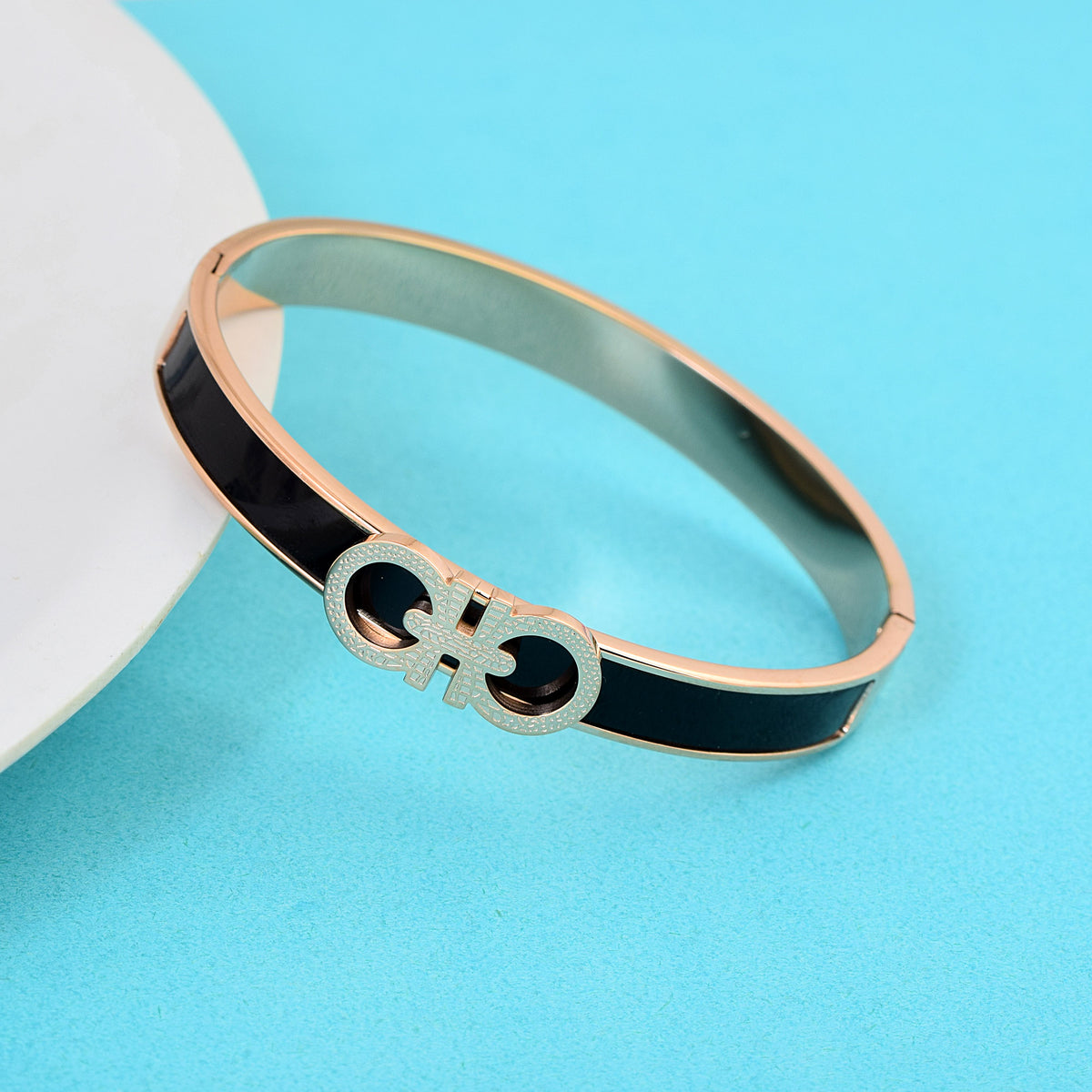Black Enamel Band bracelet