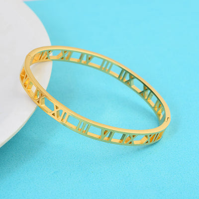 Roman Number Gold Bracelet