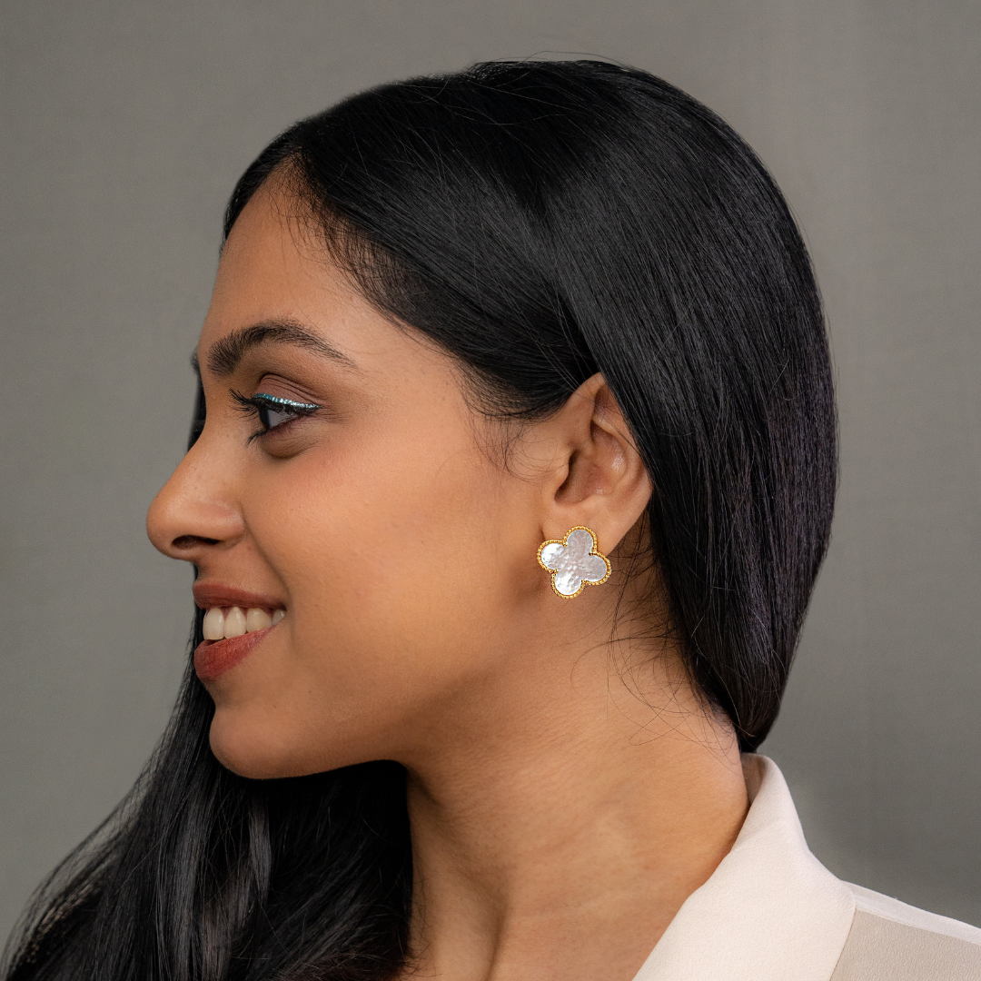 White Flower Pearl Gold Earrings