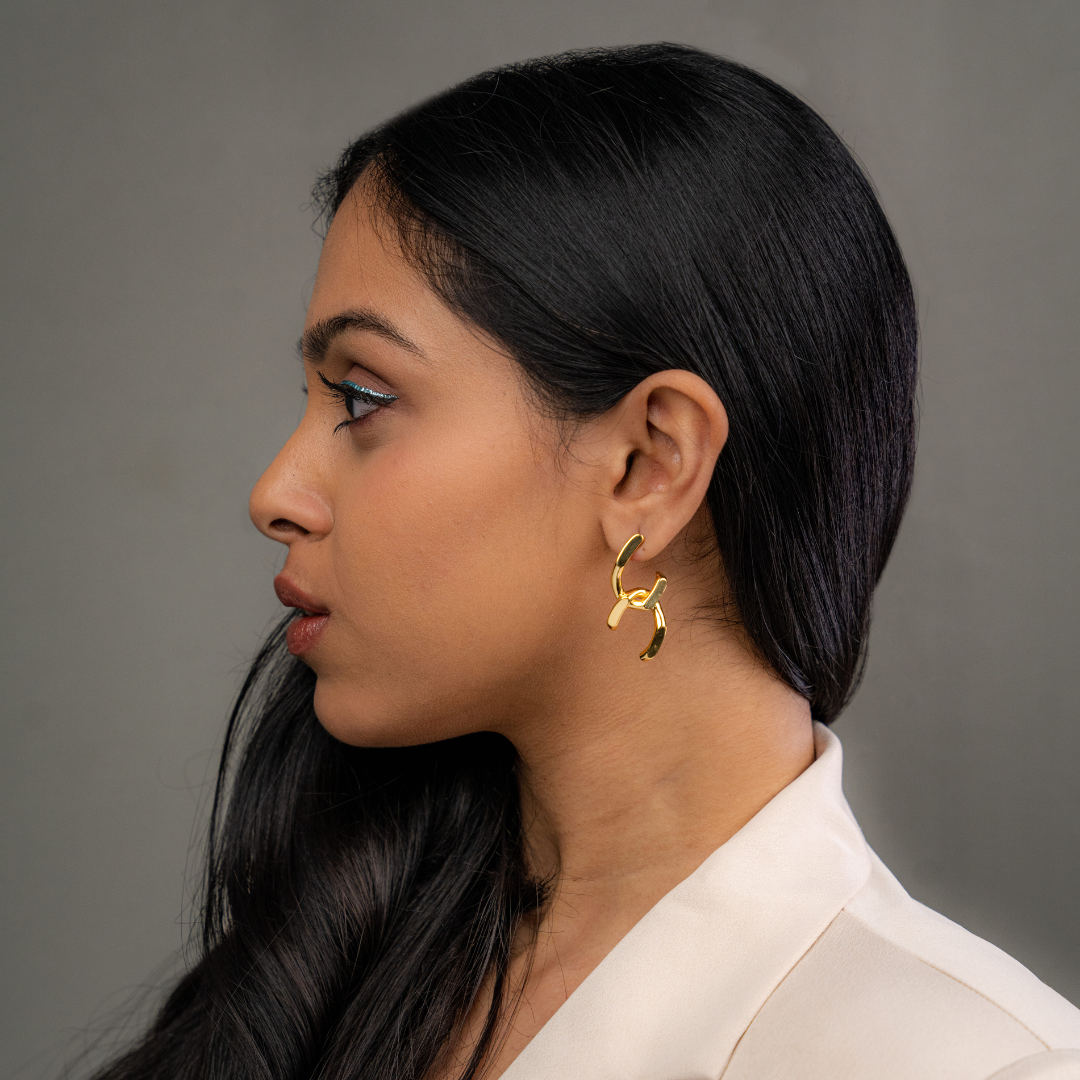 Tangled Gold Hoops Earrings