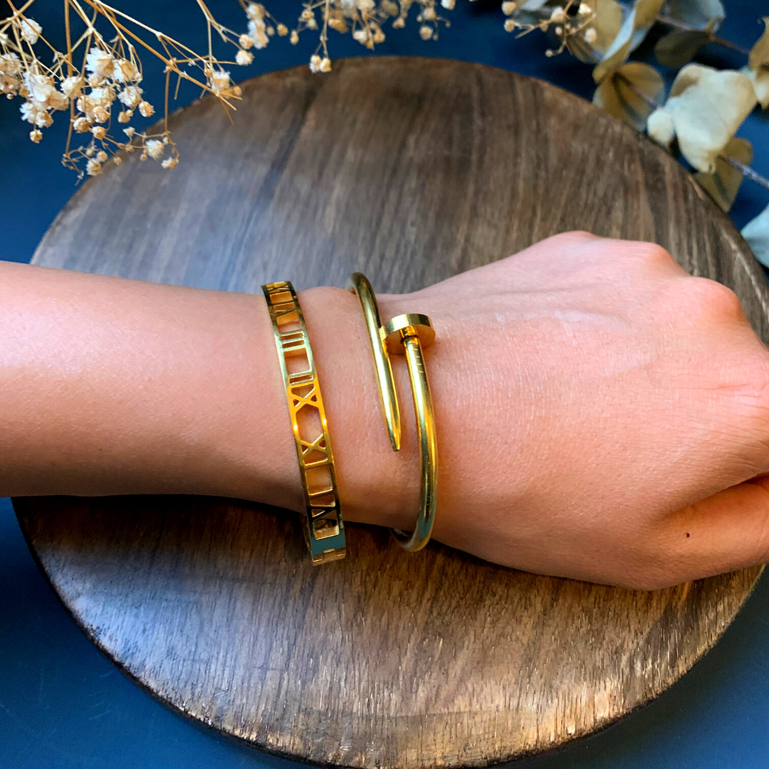 Roman Number Gold Bracelet