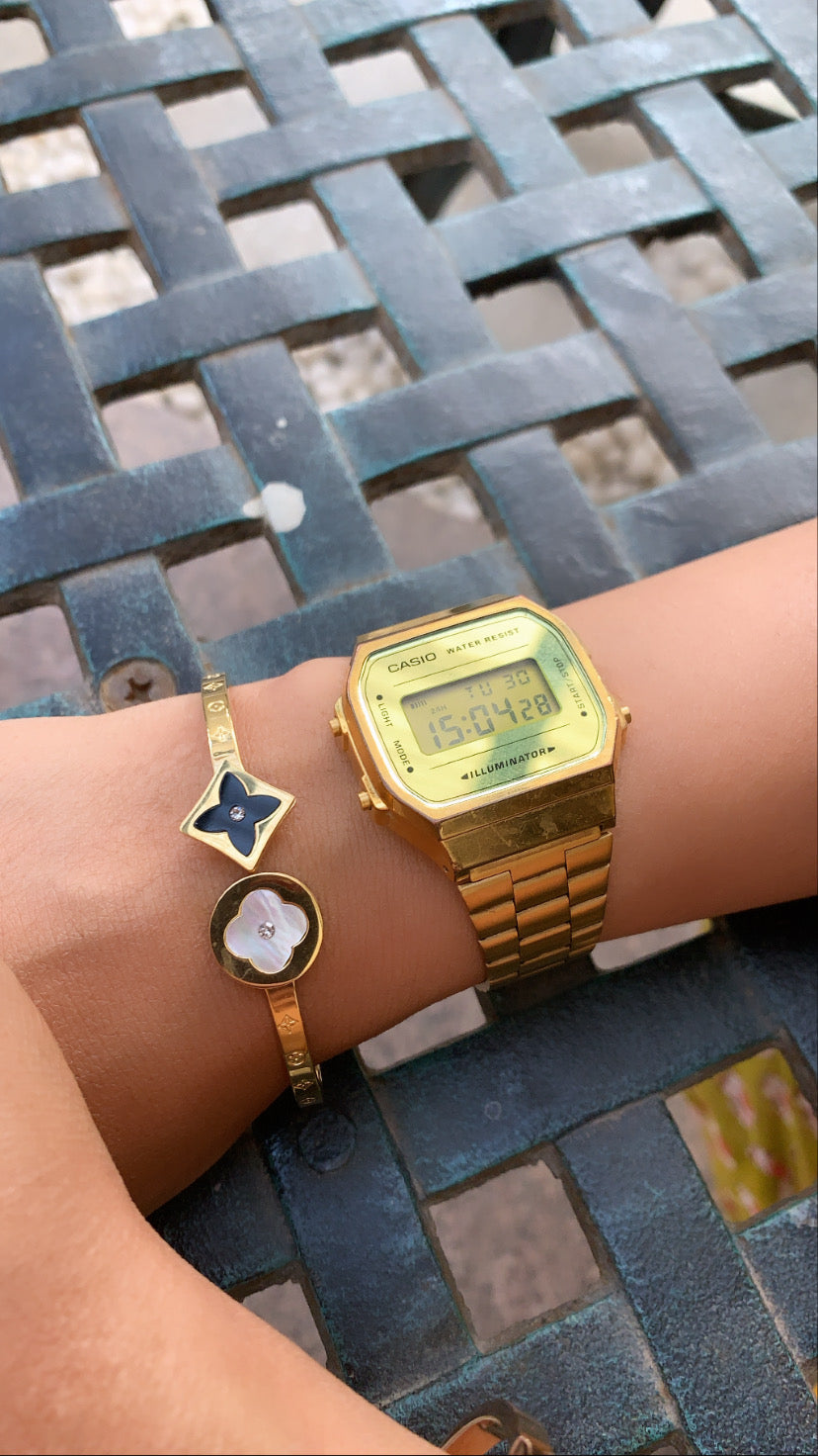 Black and White Flower Bracelet