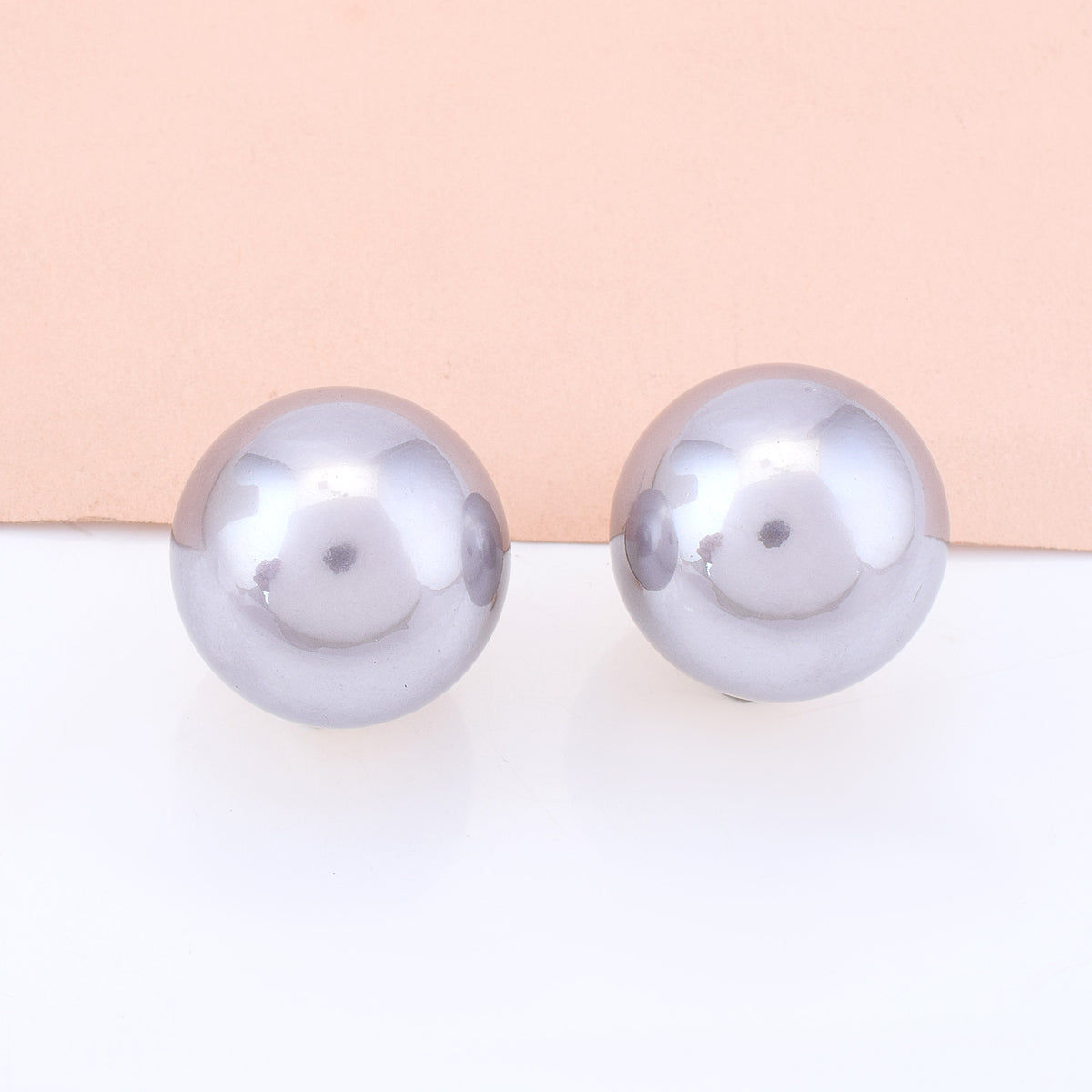 Oversized Light Grey Pearl Studs