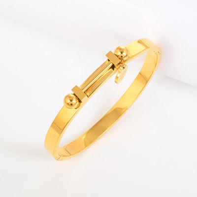 Teressa Gold Bracelet
