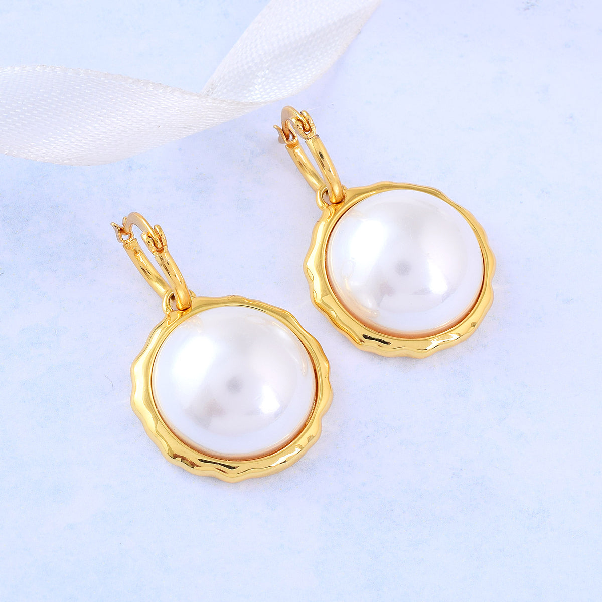 Hanging Gold Pearl Earrings