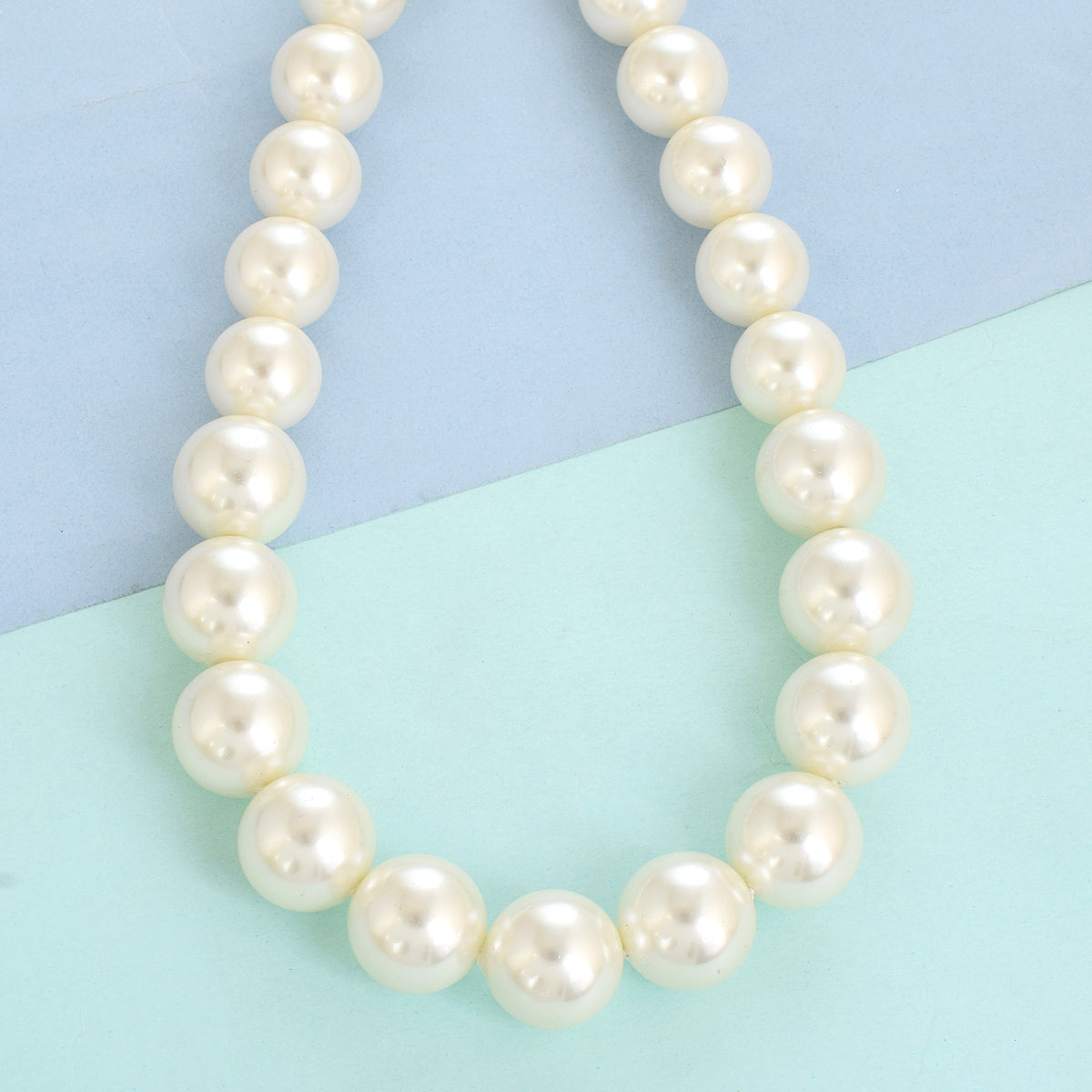 Pearl Gradation Necklace