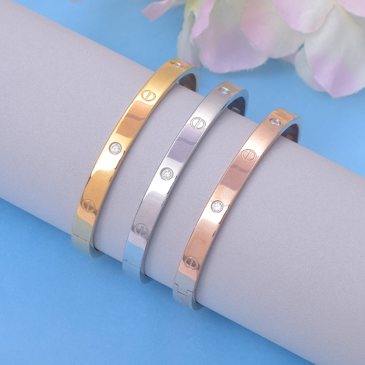 Screw Thick Band Bracelet