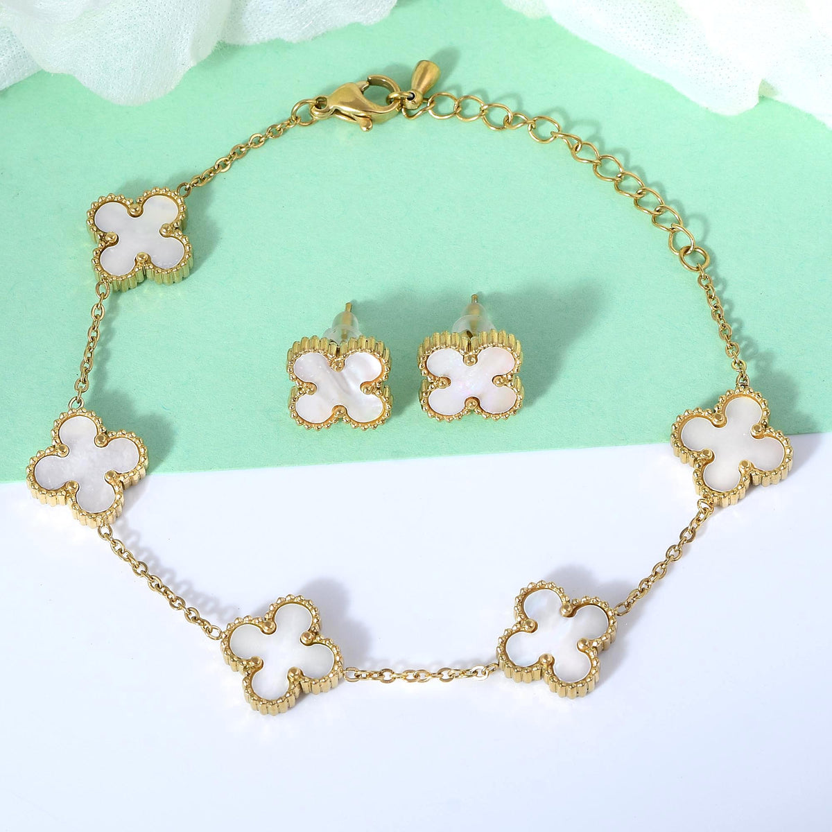White Flower Set