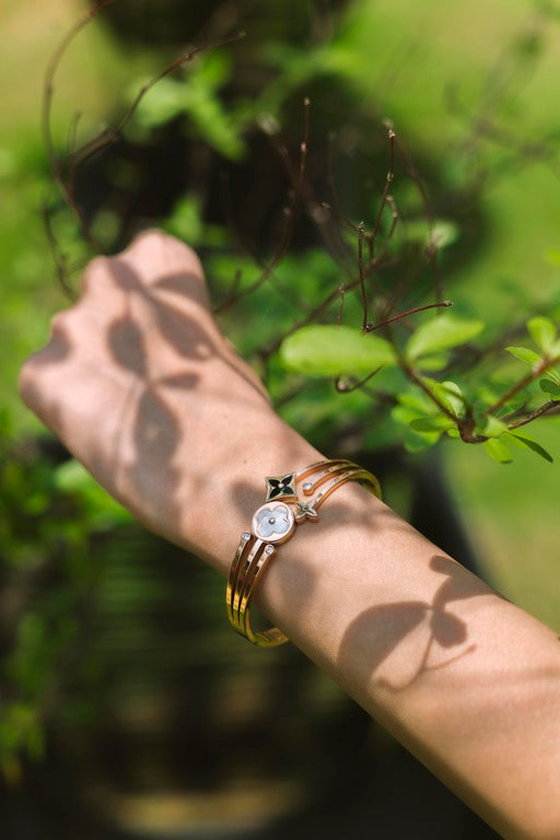 Black and White Swarovski Rose Flower Bracelet